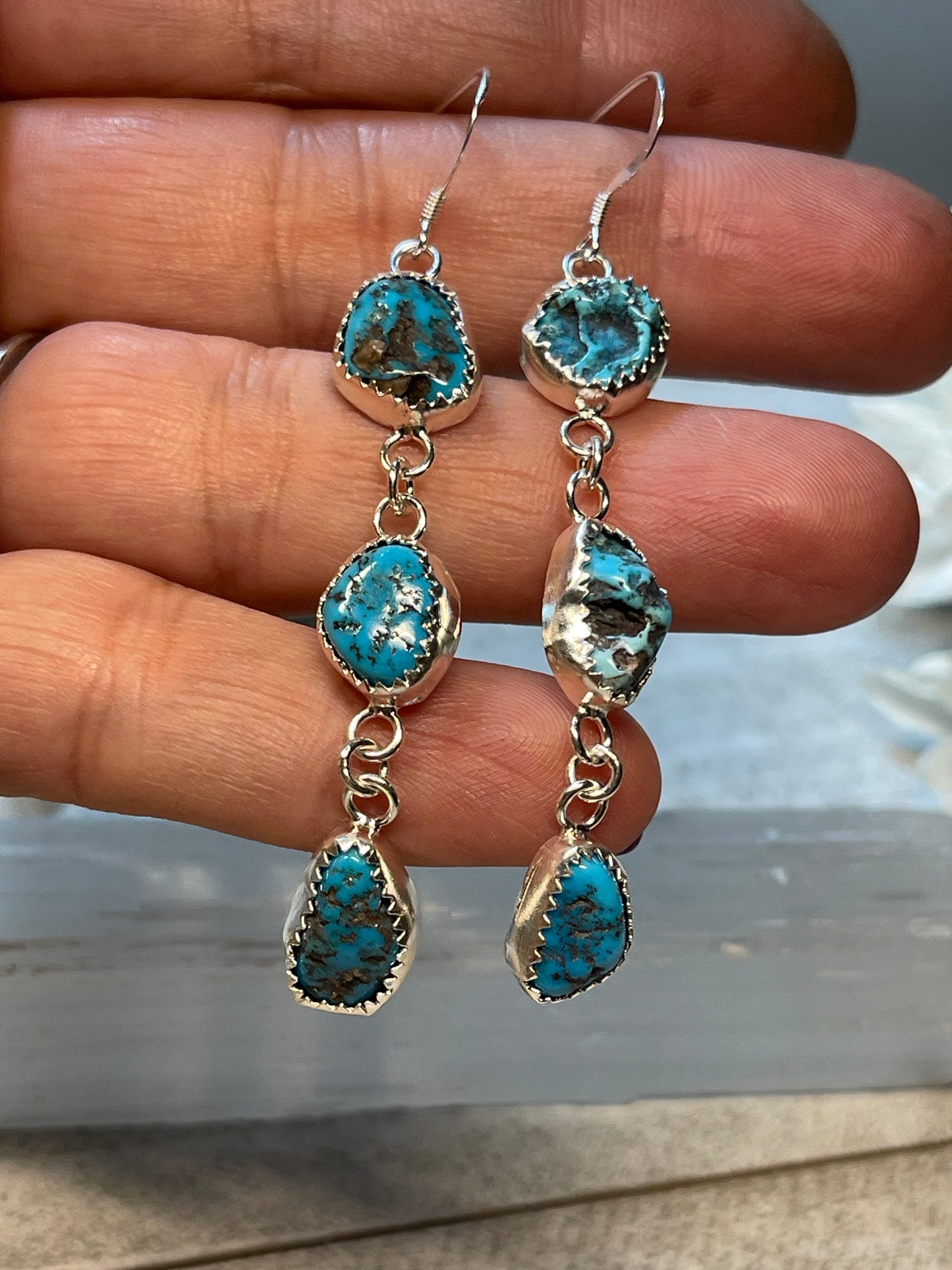 Vintage Kingman Turquoise 3 stone earrings