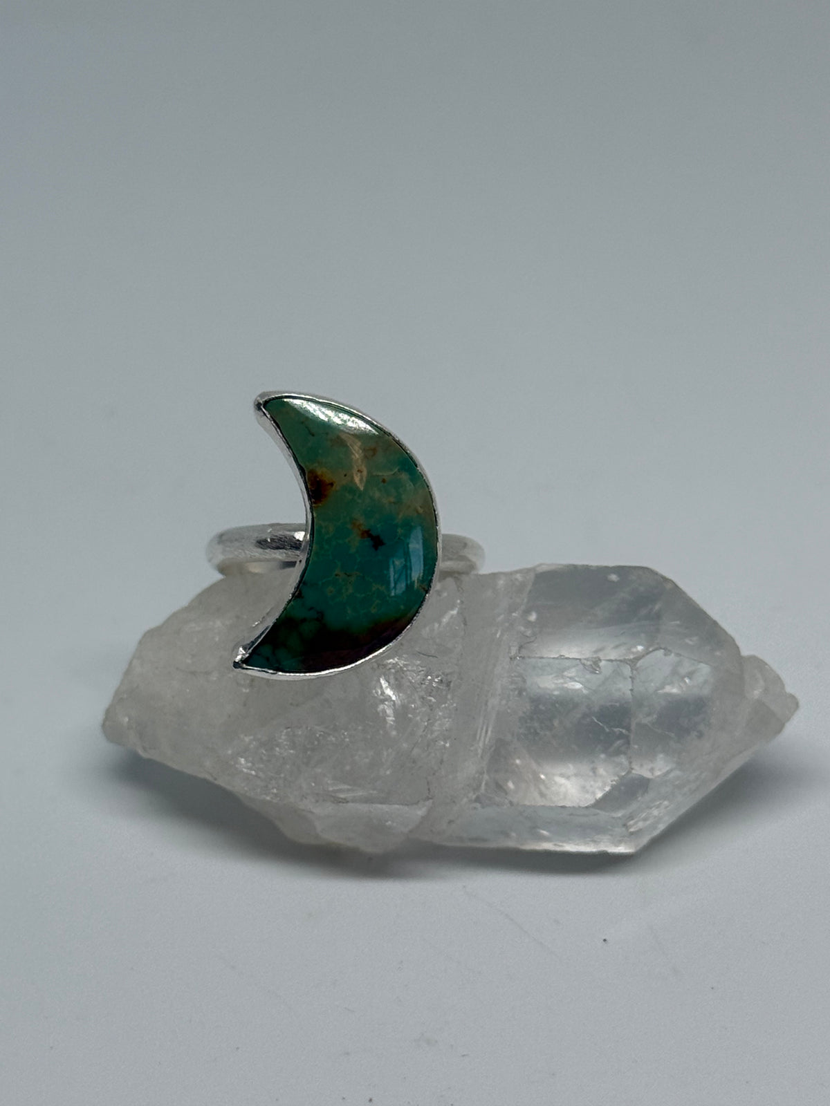 Turquoise crescent moon ring sz 7
