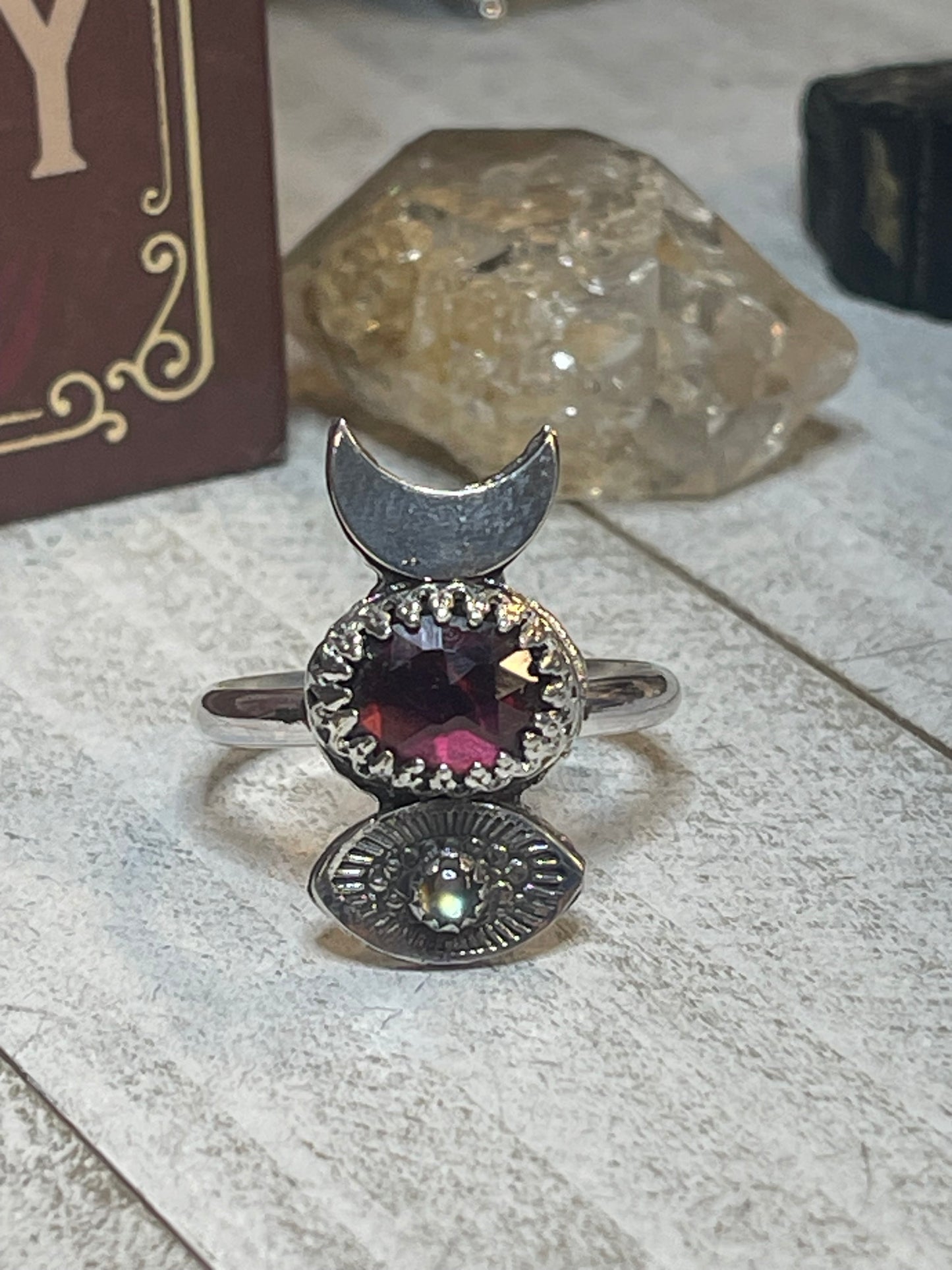 Garnet & Moonstone Ring size 10